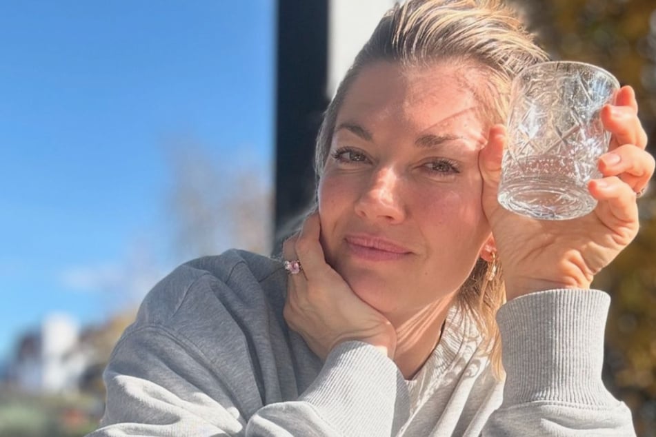 Bei Nina Bott (46) scheint oft alles perfekt zu sein. Ist es aber nicht. Auch sie sei gestresst, verriet die Schauspielerin jetzt in ihrer Instagram-Story.