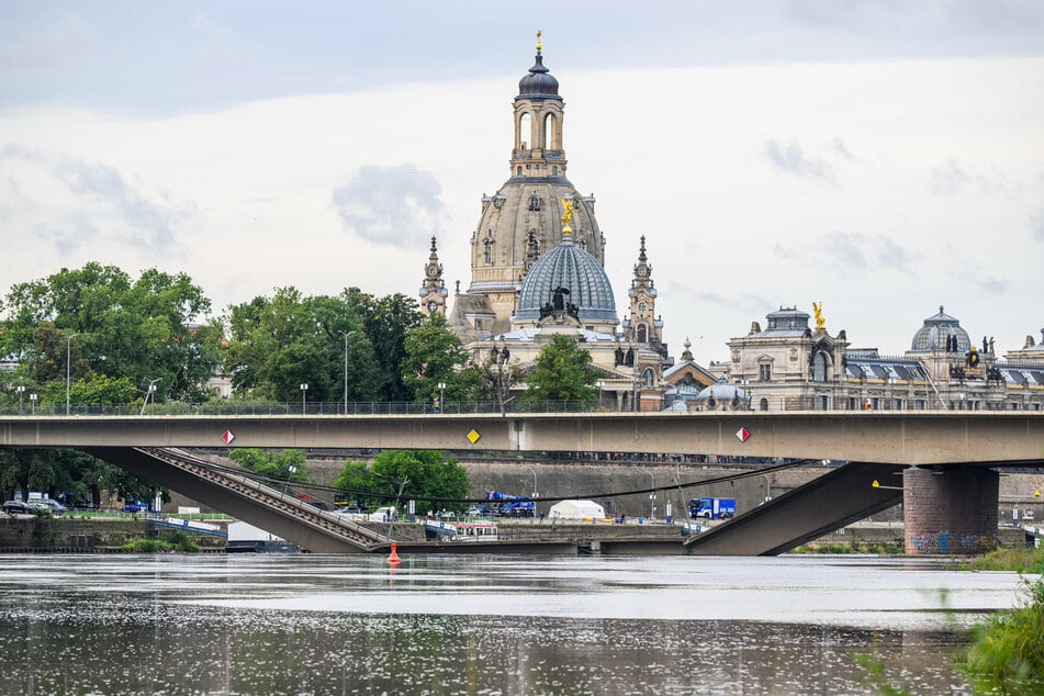 In der Dresdner Frauenkirche wird am Freitag für die Betroffenen des Hochwassers gebetet.