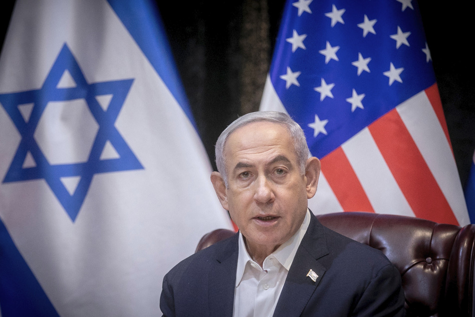 Israels Ministerpräsident Benjamin Netanjahu (74) bereitet sich auf einen möglichen Angriff des Irans vor.