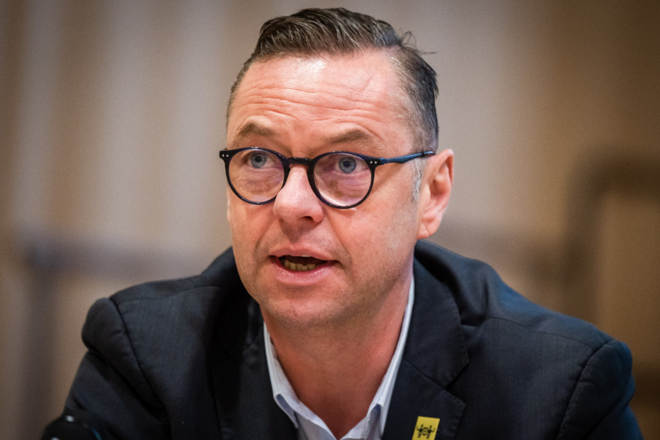 Schneebergs Bürgermeister Ingo Seifert (54) will die Gebührenerhöhung nicht einfach hinnehmen.