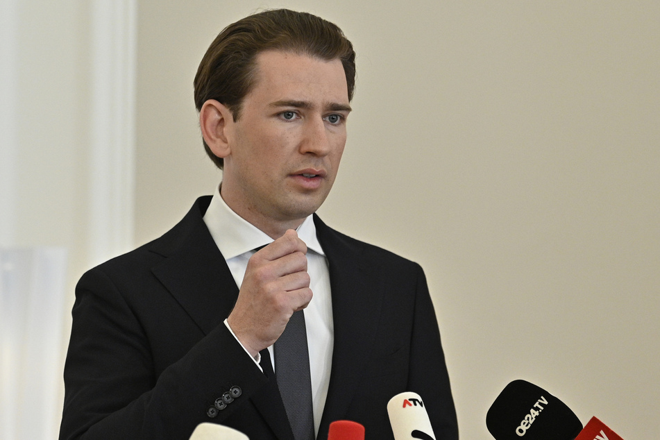 Sebastian Kurz (34), Bundeskanzler von Österreich, spricht bei einer Pressekonferenz, nachdem die Leiche der 13-Jährigen gefunden wurde.