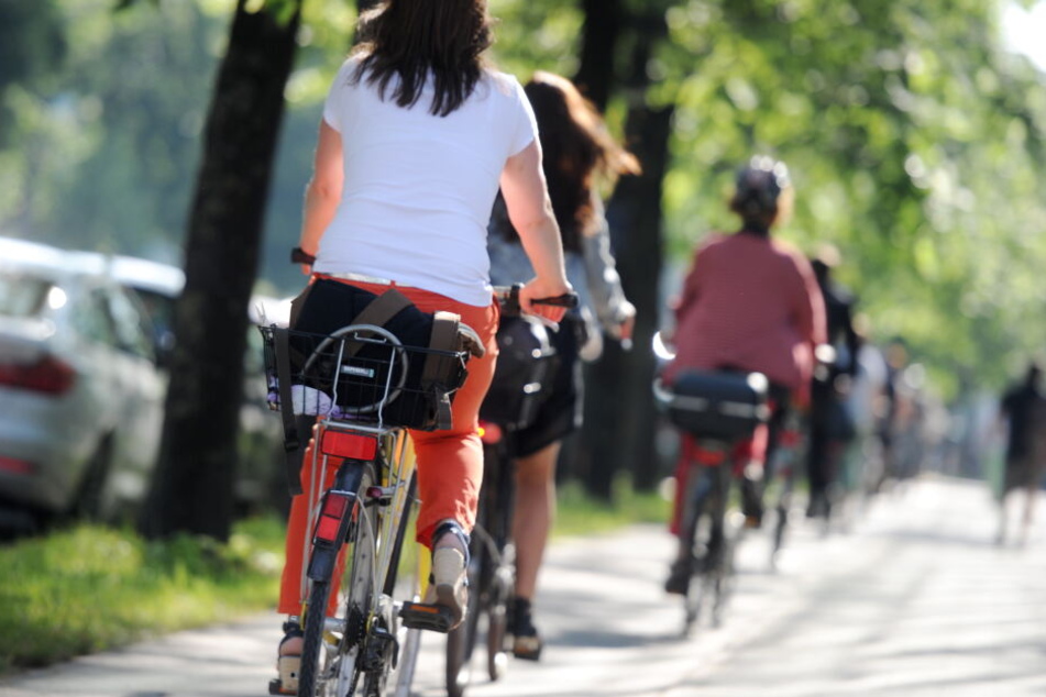 Fahrradfahrer auf einem Radweg in München. Vieles wurde an der vermeintlichen "Radlhauptstadt" bemängelt.