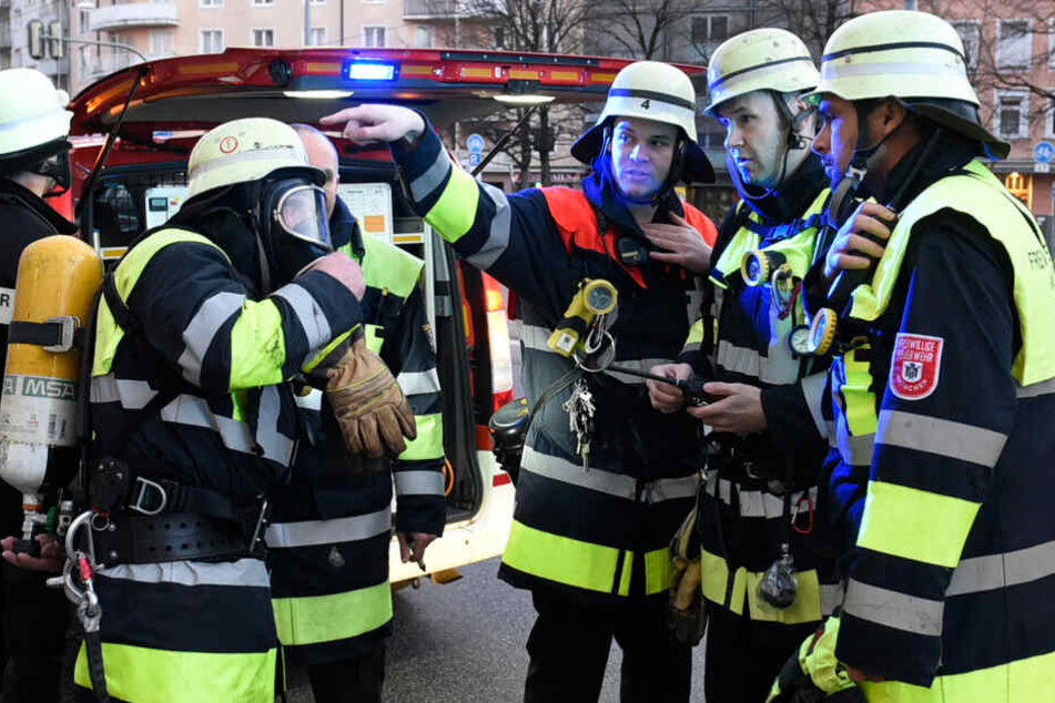 Für zirka zwei Stunden war die Leopoldstraße wegen der Feuerwehrautos stadteinwärts nur einspurig befahrbar.