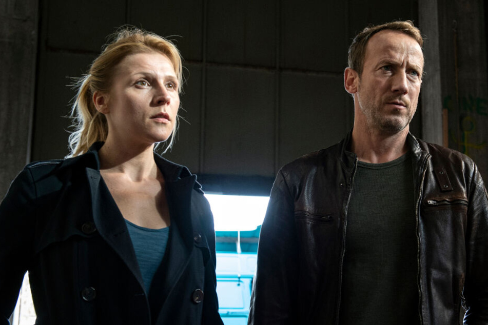 Das Duo Julia Grosz und Thorsten Falk ermitteln im Tatort-Fall "Querschläger".