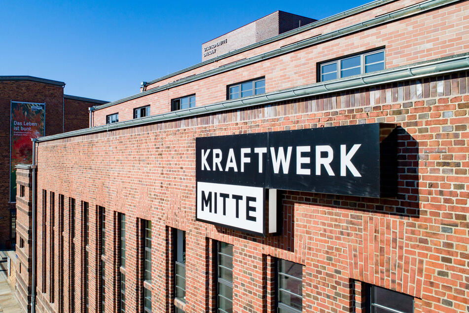 Schöne Dinge und Raritäten findet Ihr am Sonntag auf dem Freigelände im Kraftwerk Mitte.