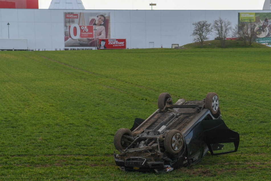 Der Sturm forderte am Mittag bereits zwei Verletzte.