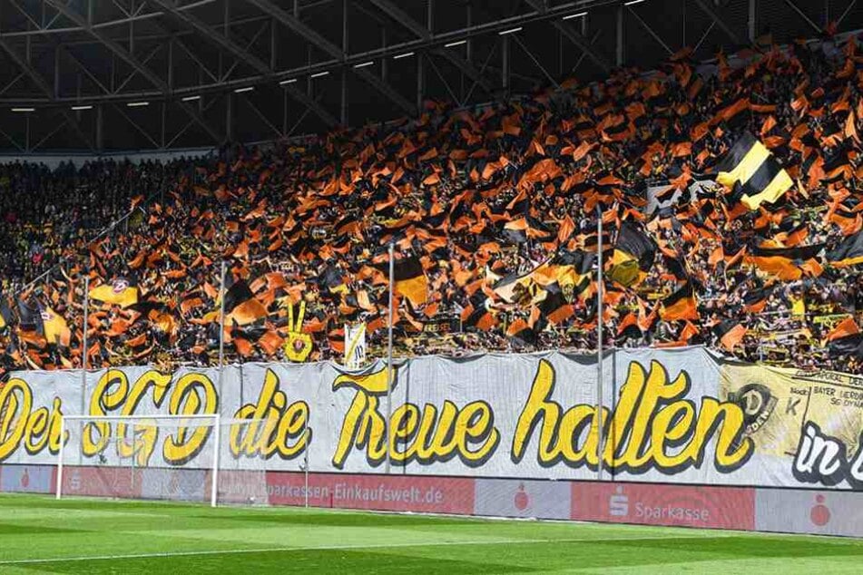 Der SGD die Treue halten. Das machen die meisten Fans trotz der schwachen Leistungen in den vergangenen Spielen.