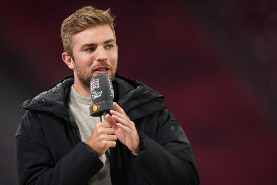 Ex-Profi Christoph Kramer (35, Foto) bespricht während der WM alle relevanten Themen mit Podcaster Tommi Schmitt (37).