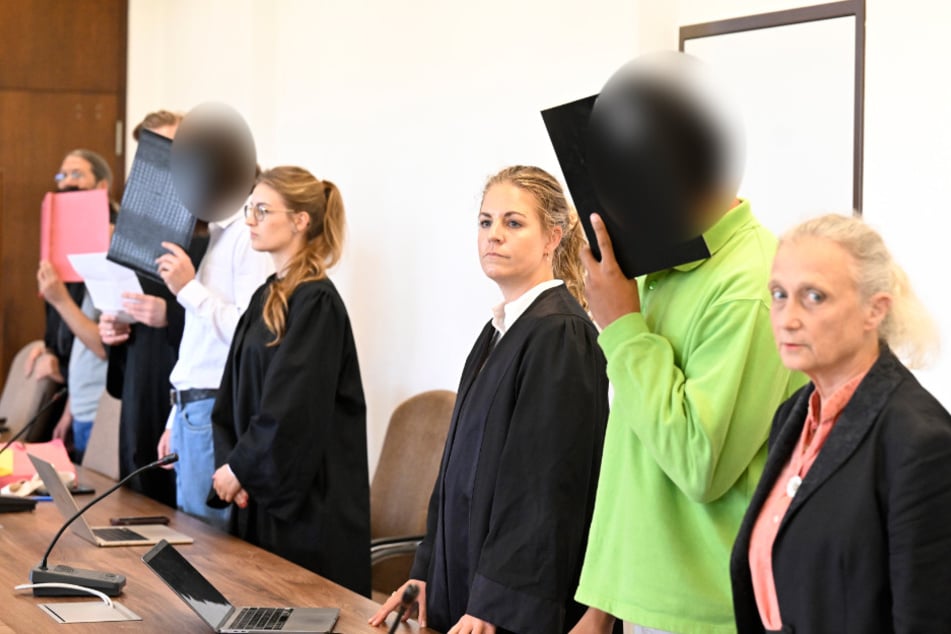 Alle drei Angeklagten bekamen vom Kölner Gericht heftige Strafen aufgebrummt.