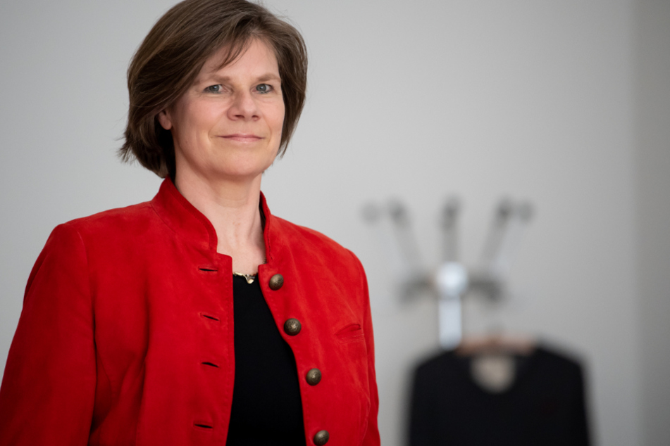 Ulrike Protzer bei einer Pressekonferenz der bayerischen Universitätskliniken.