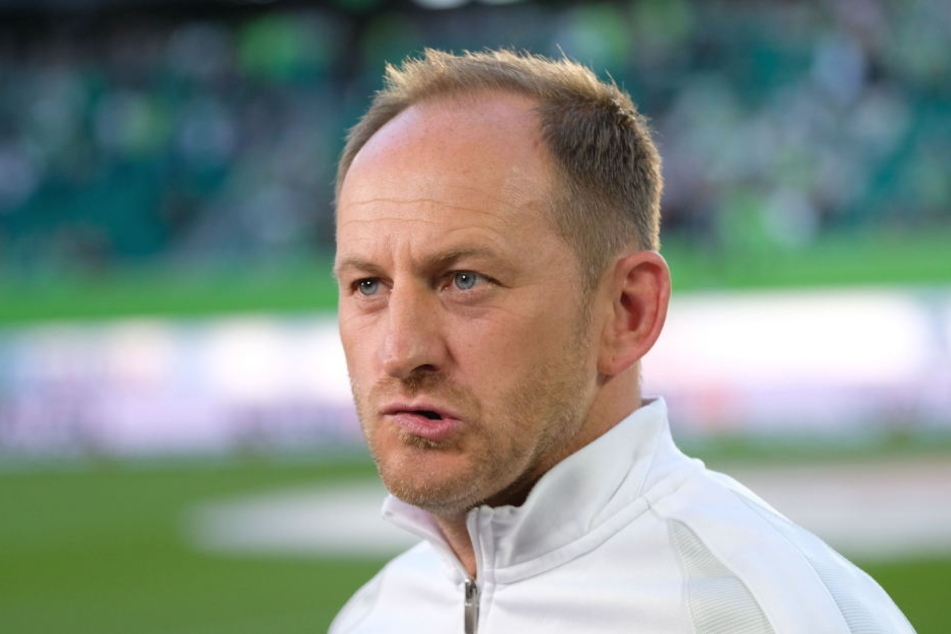 2013 wurde Torsten Lieberknecht in Braunschweig für den Aufstieg in die Bundesliga gefeiert, nach dem Abstieg jetzt in die 3. Liga gefeuert.