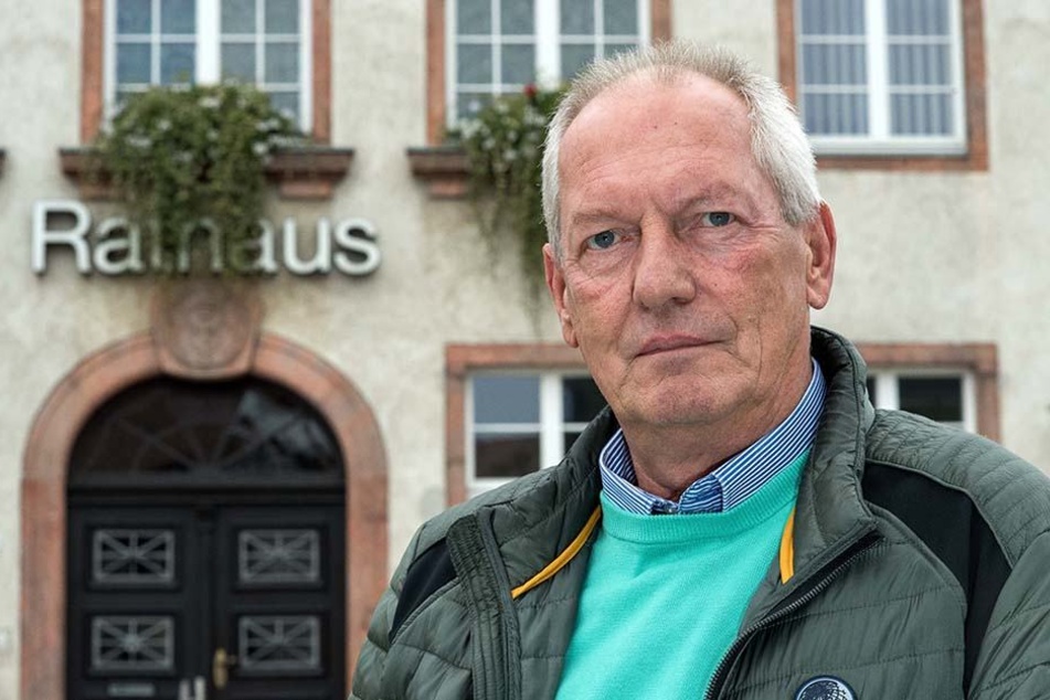 Bürgermeister Ralf Fester (60, parteilos).