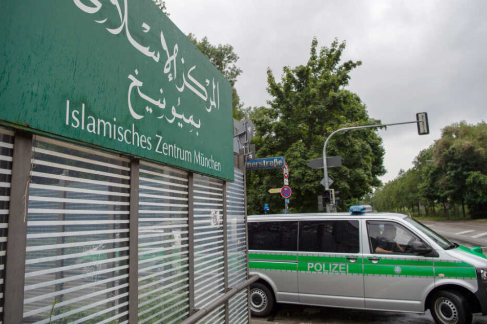 Große Aufregung in München: Zwei Moscheen mussten nach Drohungen geräumt werden.