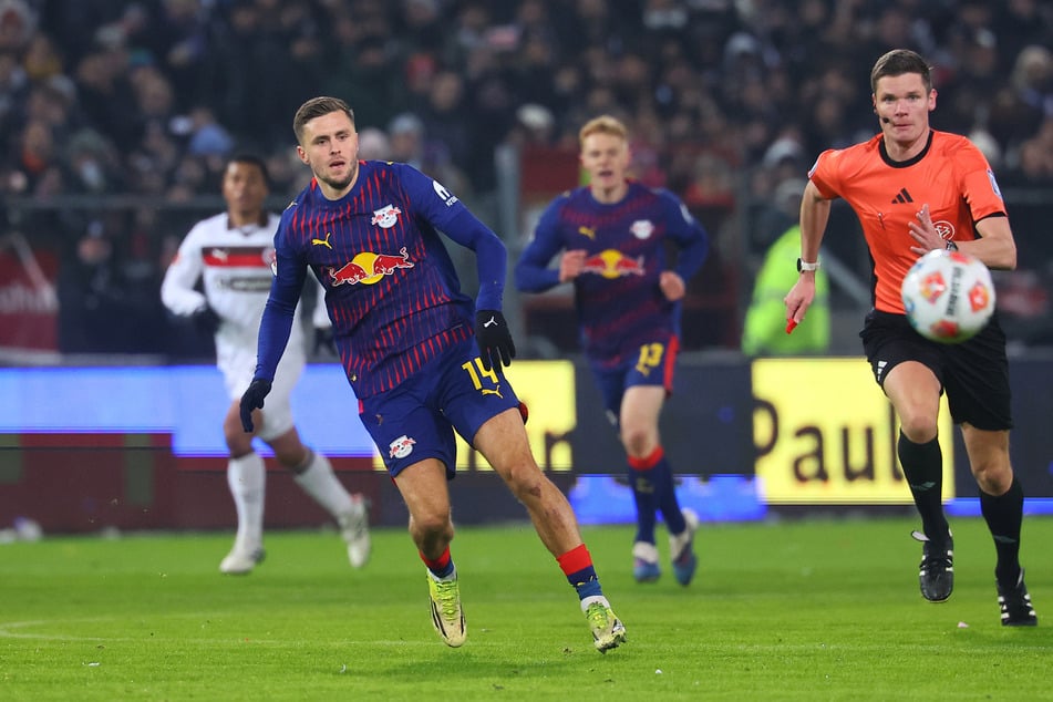 Christoph Baumgartner (l.) ist gegen Mainz zum Zuschauen verdammt.