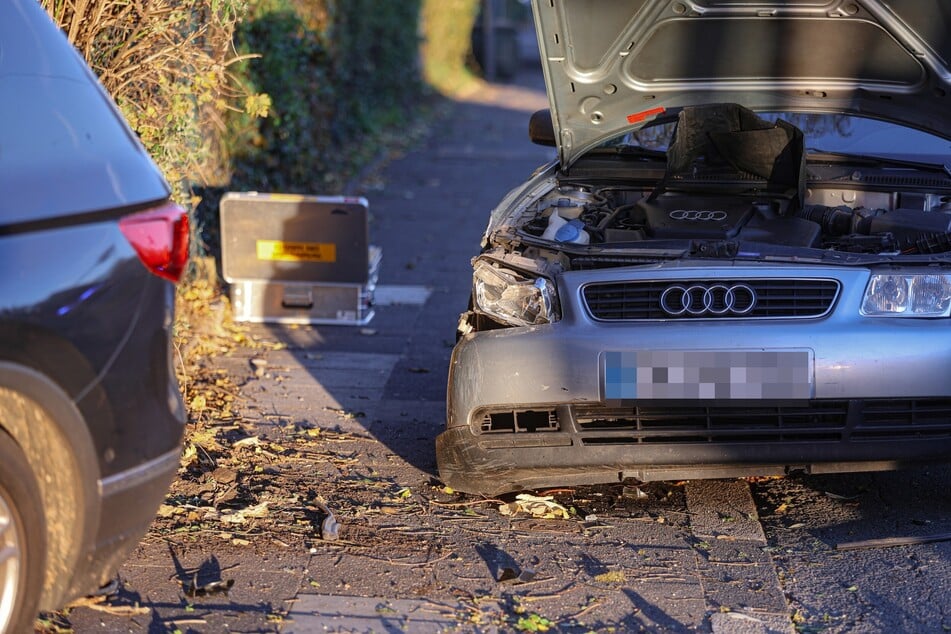 Ein Wendemanöver einer jungen Audi-Fahrerin hat für einen schweren Unfall gesorgt.