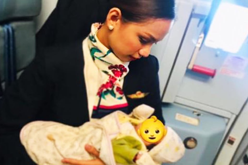 Kümmerte sich liebevoll um den hungrigen Säugling: Flugbegleiterin Patrisha Orano (24)