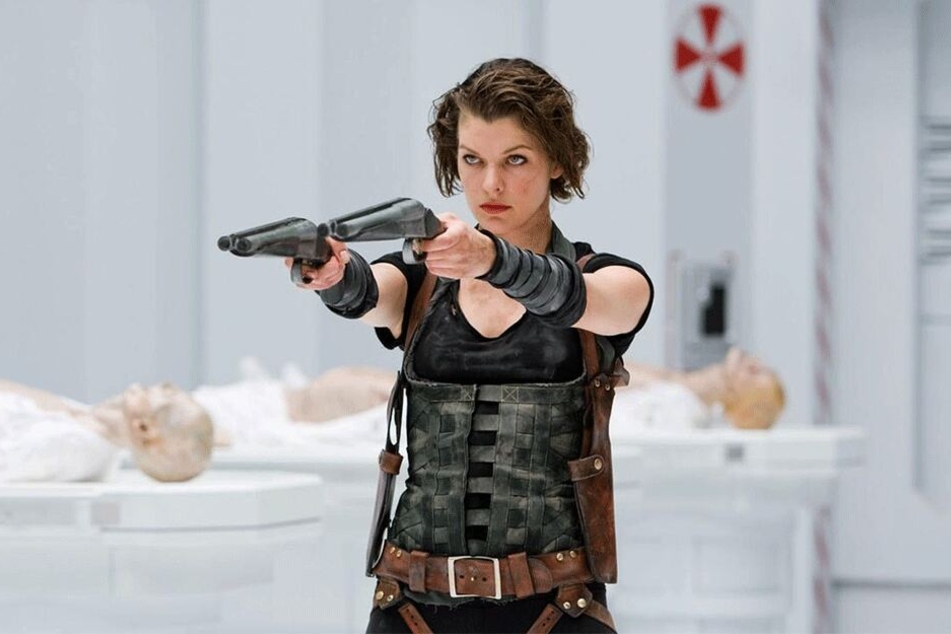 In den "Resident Evil"-Filmen muss Alice (Milla Jovovich) die Bedrohung rund um den gefährlichen T-Virus der Umbrella Corporation abwehren.