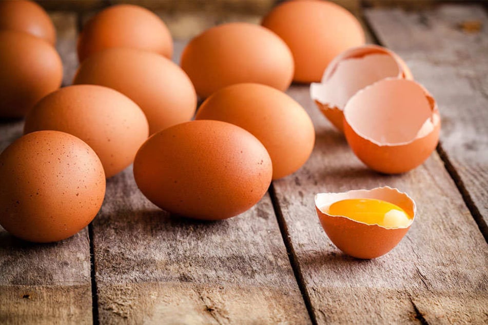 Bereits vor zwei Jahren soll die menschliche Legehenne mit dem Eierlegen begonnen haben. (Symbolbild)