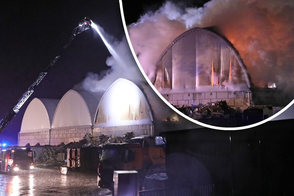 Müll-Halle brennt lichterloh: Feuerwehr über Stunden im Einsatz