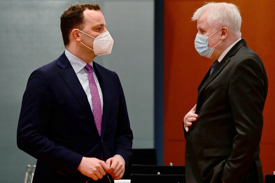 Bundesgesundheitsminister Jens Spahn (40, CDU) und Innenminister Horst Seehofer (71, CSU).