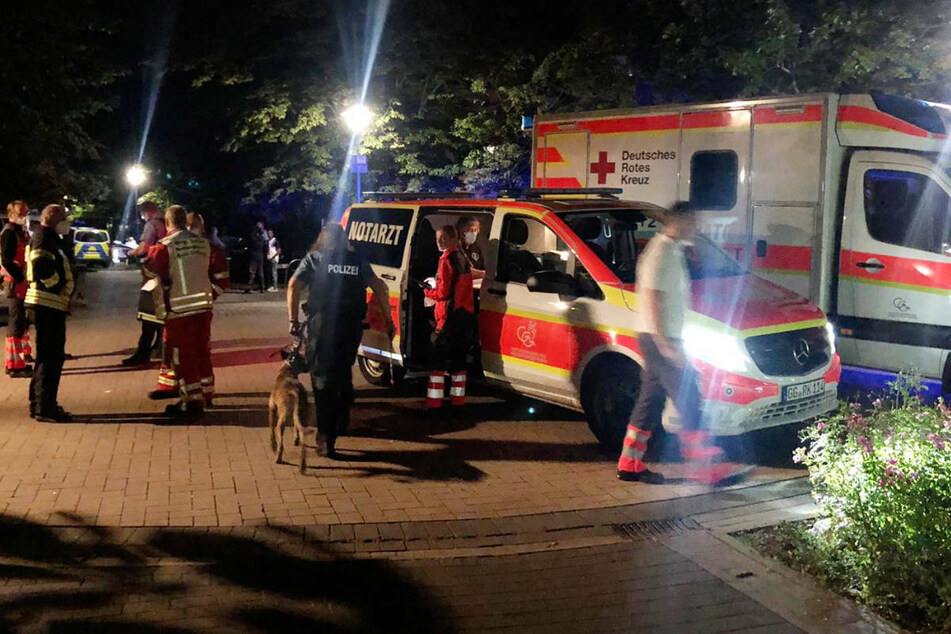 Polizisten erschossen den 39-Jährigen am vergangenen Dienstag, nachdem er mit einem Messer auf Verwandte und Nachbarn losgegangen war.