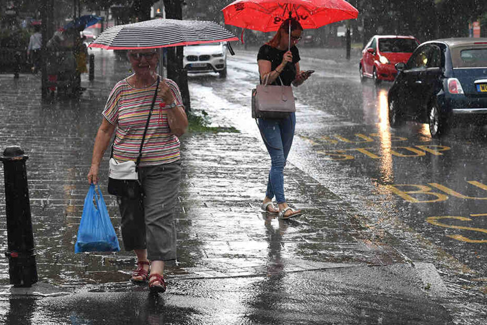Unwetterartige Regenfälle können herunterkommen, so wie hier in Großbritannien.