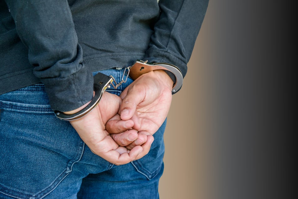 Ein Verdächtiger (15) wurde von der Polizei vorläufig festgenommen. (Symbolfoto)