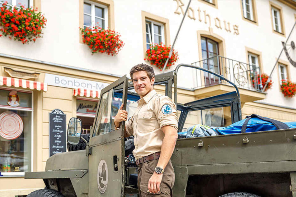 Philipp Danne (34) dreht noch bis Anfang September in der Sächsischen Schweiz die zweite Staffel von "Der Ranger".
