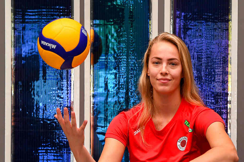 Laura de Zwart freut sich auf die neue Saison beim Dresdner SC. In die Bundesliga wollte die Holländerin unbedingt, jetzt kann sie sich beweisen und um einen Stammplatz kämpfen.