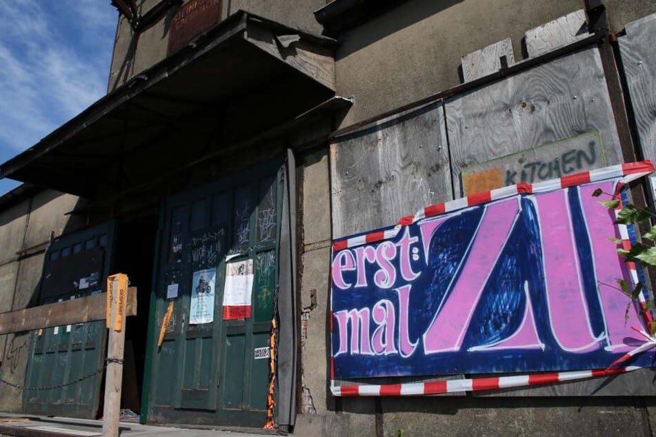 Die wegen Sicherheitsmängeln und laut der Stadt Hamburg "vorübergehend" geschlossene Kulturstätte "Soul Kitchen" in Wilhelmsburg bei Hamburg.