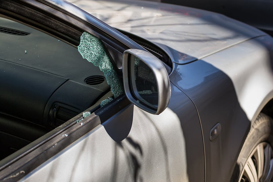 In Anhalt-Bitterfeld wurden zwei Autos aufgebrochen und leergeräumt. (Symbolbild)