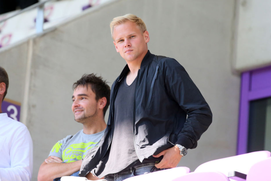 Sören Bertram erlebte die letzten beiden Heimspiele gegen St. Pauli und Sandhausen von der Tribüne aus - eine schwere Zeit für ihn.