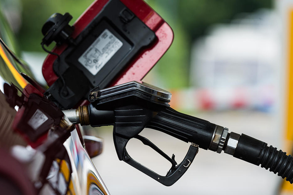 Noch wird Diesel massiv subventioniert. Müssen wir bald bis zu 21 Cent mehr pro Liter Diesel zahlen?
