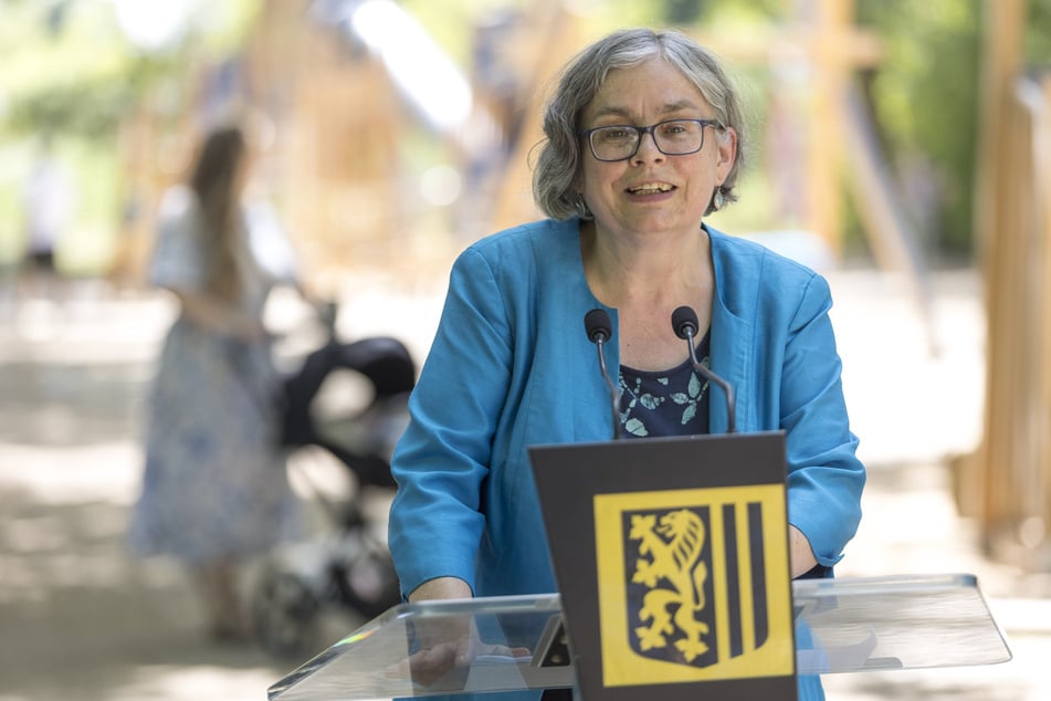 Eva Jähnigen (60, Grüne) freut sich, dass Tolkewitz den Toeplerpark zurück hat.