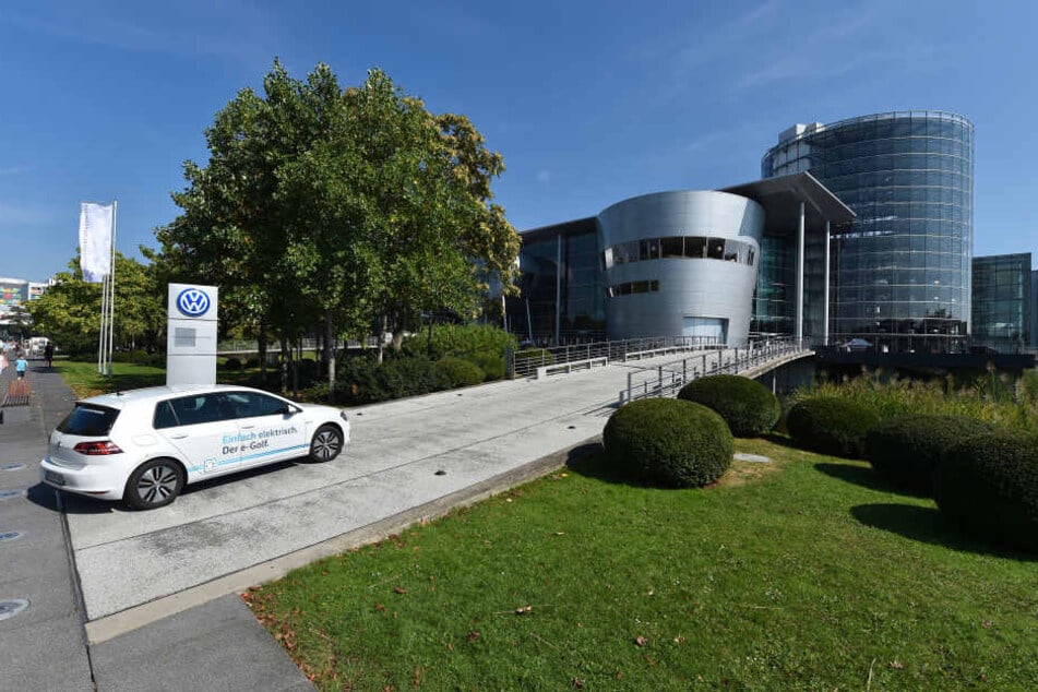 Ab 2017 wird der E-Golf in der Gläsernen Manufaktur gefertigt.