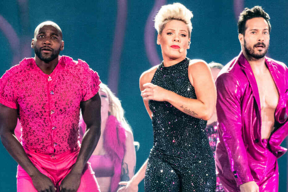 Pink bei ihrem Konzert im Berliner Olympiastadion.