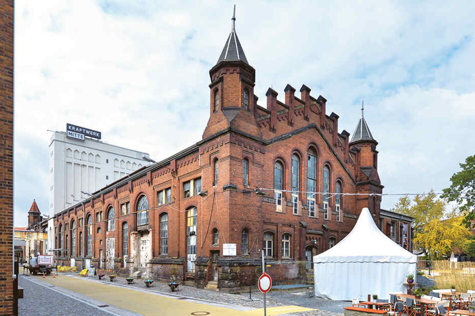 In das Lichtwerk zieht wahrscheinlich die Puppentheatersammlung.