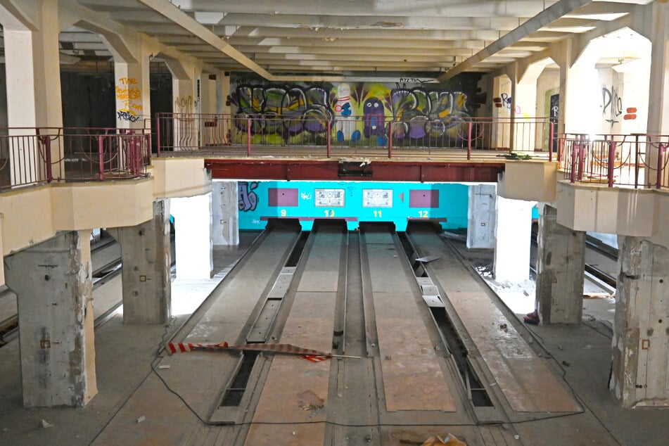 Den Bau des neuen Naturkundemuseums im ehemaligen Bowlingtreff am Wilhelm-Leuschner-Platz will Jennicke weiter vorantreiben.