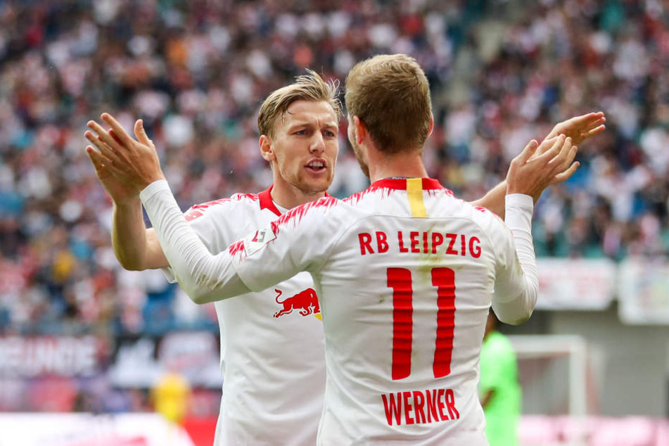 Brachten die Bullen mit einer Traumkombi kurz vor der Halbzeit in Front: Vorlagengeber Emil Forsberg (hinten) und Torschütze Timo Werner.