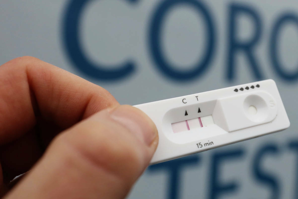 Bei weitem nicht alle Infizierten lassen einen PCR-Test machen.