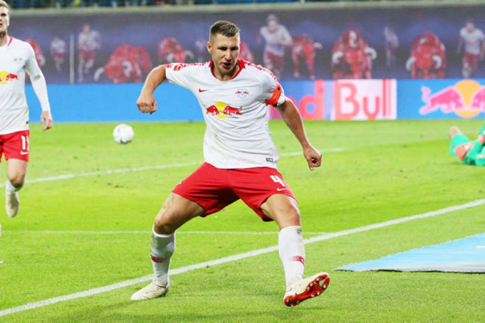 Mit dem Halbzeitpfiff gelang Kapitän Willi Orban mit einem Abstaubertor das 1:0 für RB Leipzig.