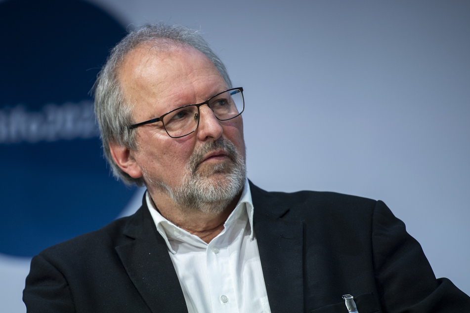 Der Präsident des Deutschen Lehrerverbands, Heinz-Peter Meidinger (68), sieht großen Reformbedarf an deutschen Grundschulen.