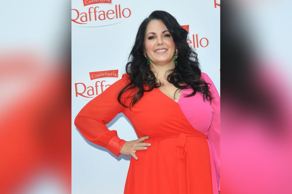 Moderatorin Paula Lambert (51) sieht Reisen und Umzüge in die Wüstenmetropole am Persischen Golf grundsätzlich kritisch.