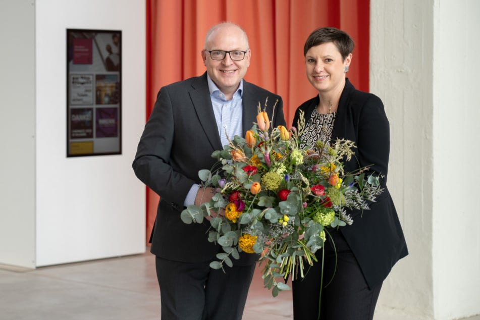 Der Aufsichtsrat der Kulturhauptstadt Europas Chemnitz 2025 gGmbH hat Josephine Hage (43) zur neuen Geschäftsführerin der Kulturhauptstadt Europas Chemnitz 2025 gGmbH gewählt.