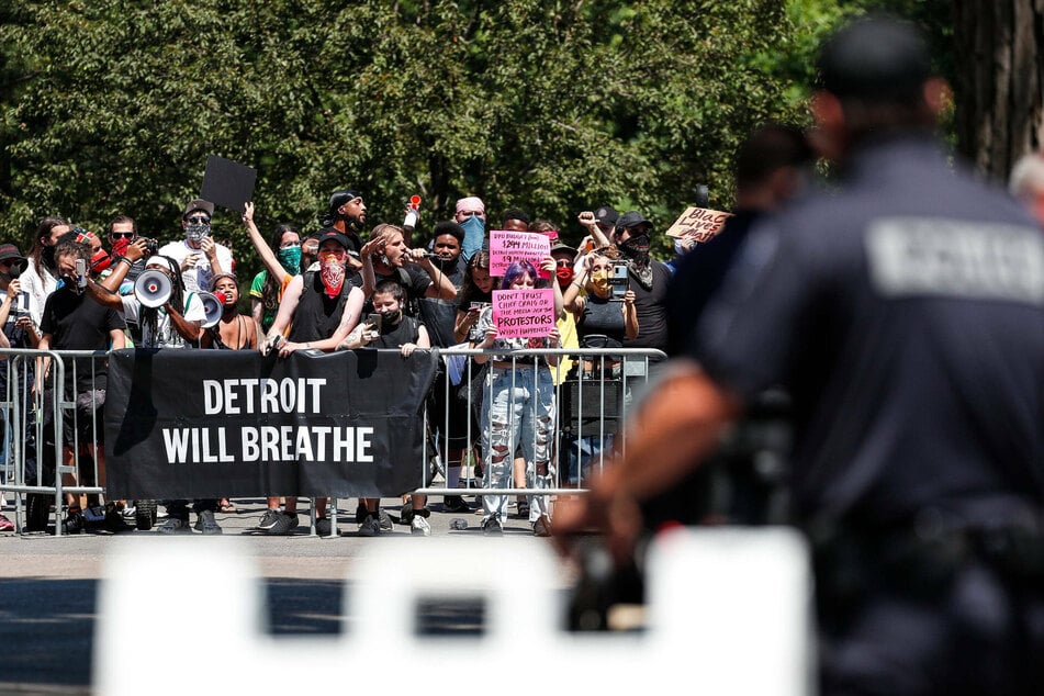 Detroit sues Black Lives Matter protesters "for endangering the lives of police"