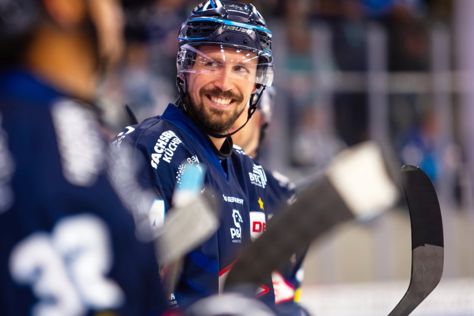 Dresdner Eislöwen empfangen DEL2 Vizemeister zum Saisonauftakt am Freitag (18.9.)