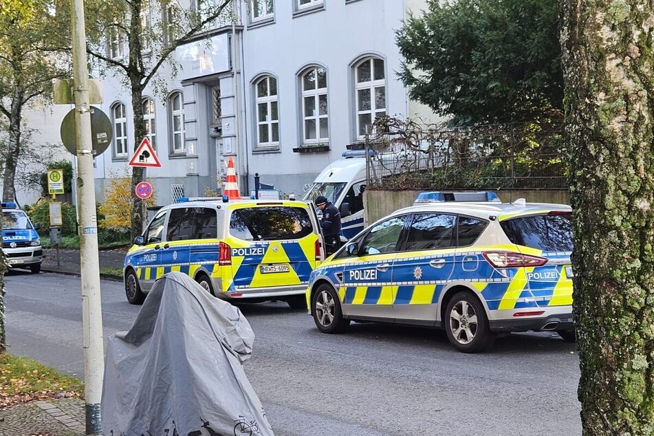Auch in Solingen gab es im vergangenen Jahr eine Bombendrohung gegen eine Schule.
