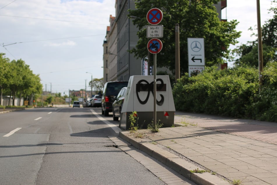 In der Berliner Straße wurde einer der Superblitzer besprüht.