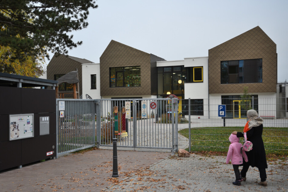 Aus diesem Kindergarten wurde ein Kind positiv auf das Coronavirus getestet.