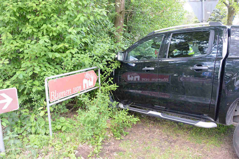 Der 56-jährige Autofahrer kam mit seinem Ford Pickup nicht weit.